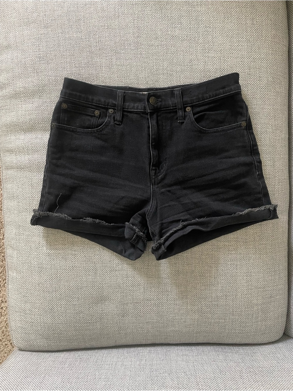 Madewell High-Rise Denim Shorts, size 26, Washed Black